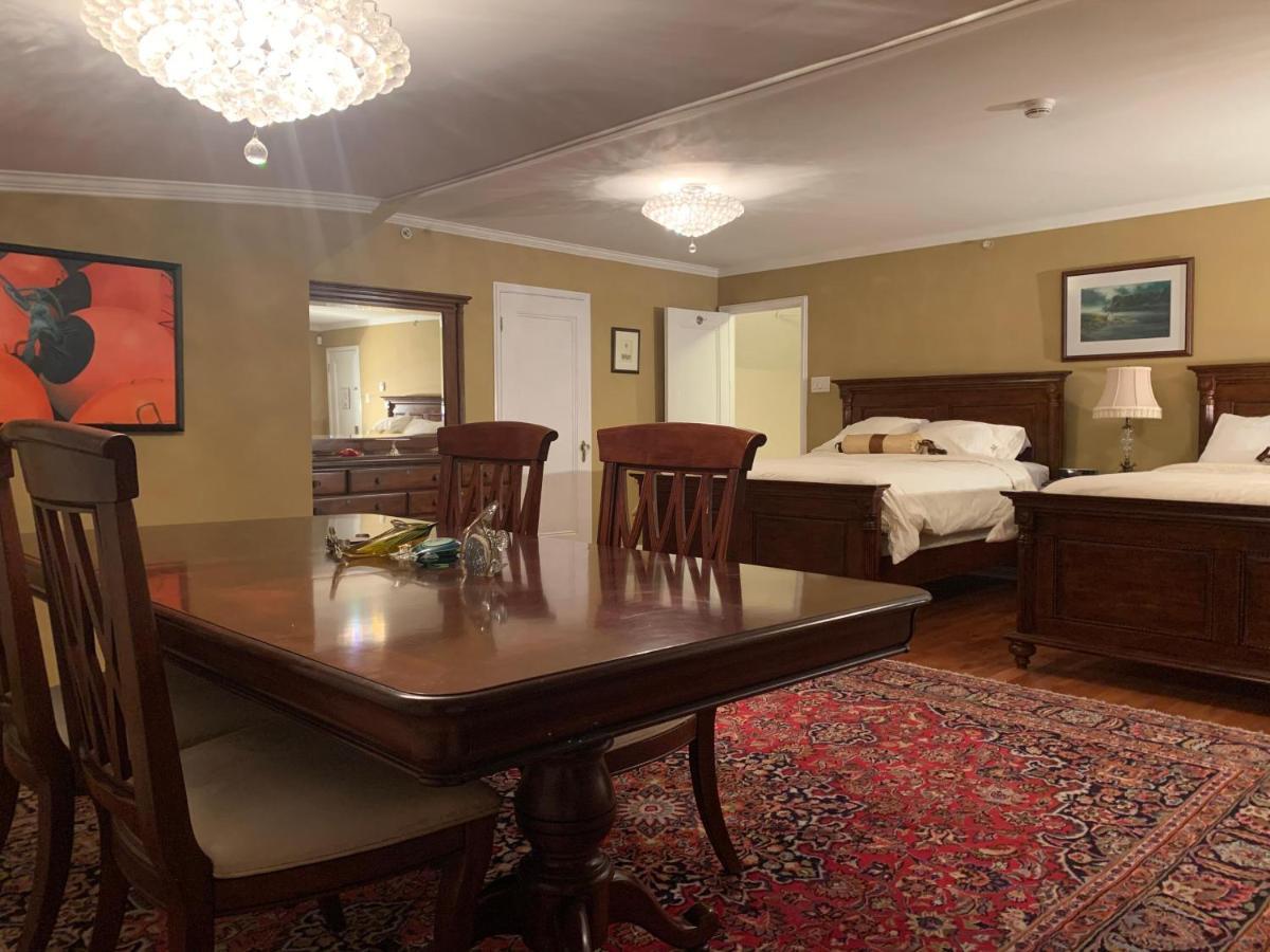 Monroe House Executive Guest Suites St. John's Εξωτερικό φωτογραφία